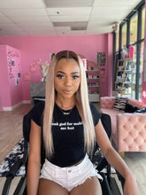 Load image into Gallery viewer, Full Glam Makeup Service by Olivia Eke