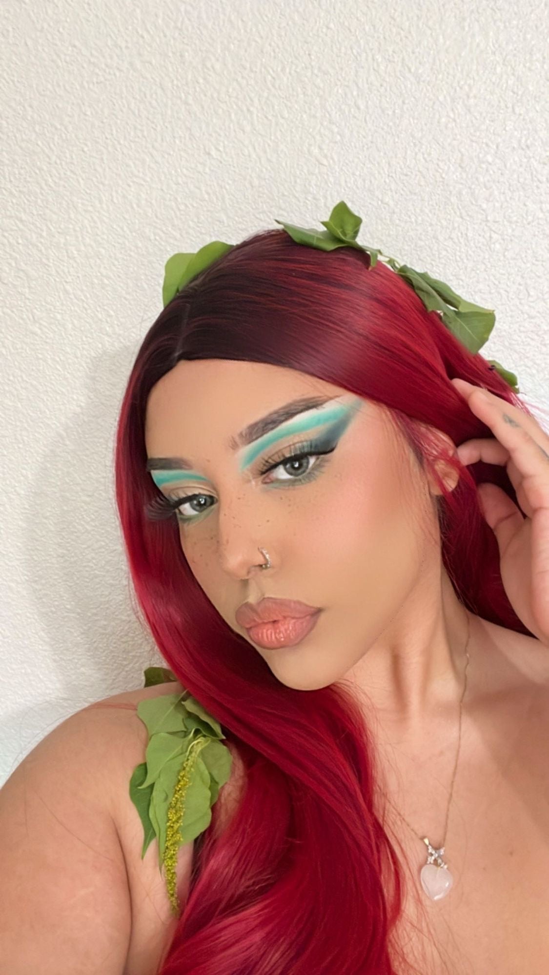 Eye Shadow Palettes. Choose from 2 color schemes, "Color Me Rainbow" and 'Natural Beauty"