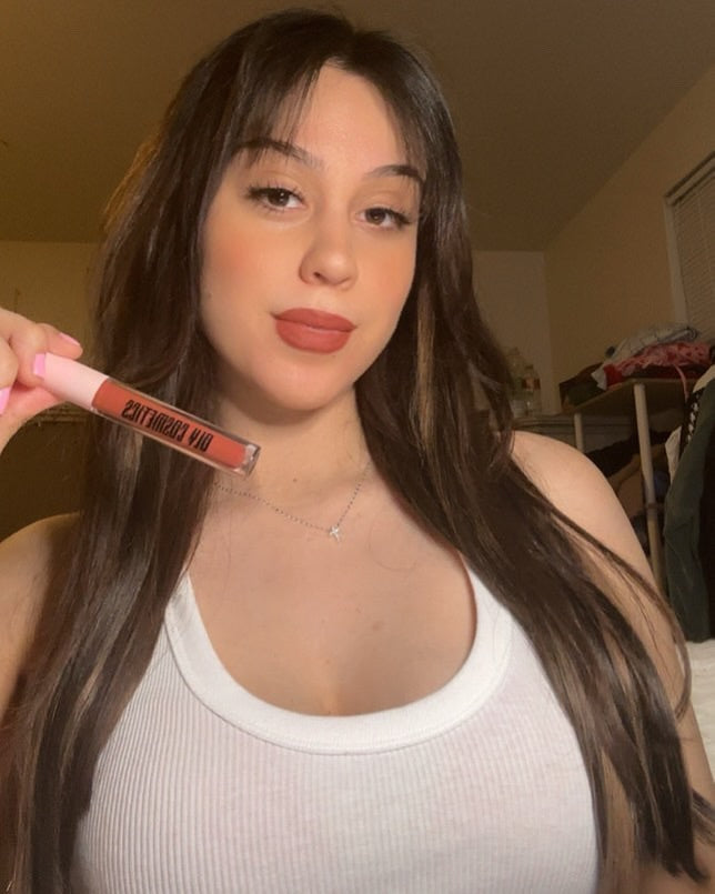 NEW✨ Oly Cosmetics Matte Lip Cream