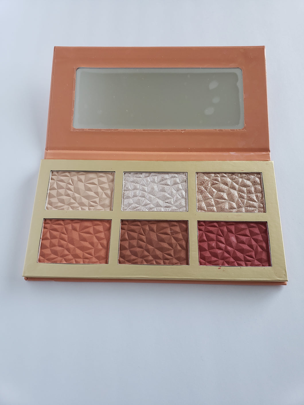 Highlighter/Contour Palette: The Perfect Glow